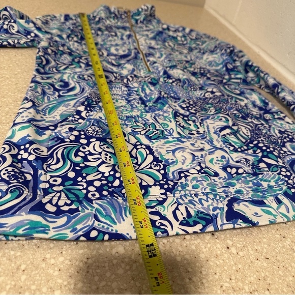 Lilly Pulitzer UPF50+ Skipper popover in Royal Purple 60 Animals Blue XXS NWOT - Picture 12 of 14